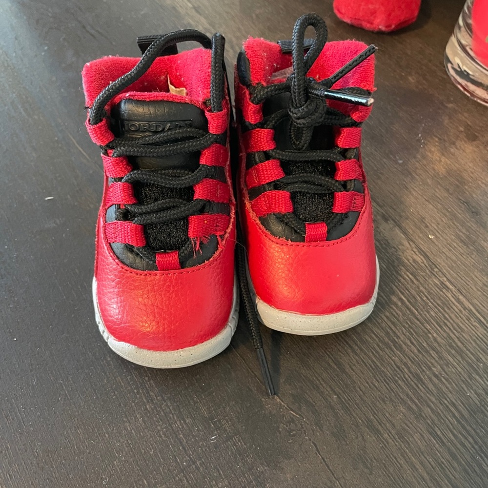 Infant Jordans sz3